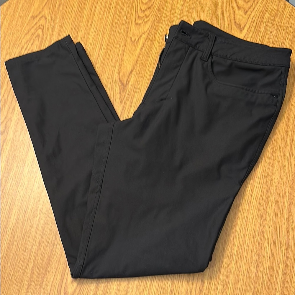 Lululemon Black Khakis Skinny Fit 33